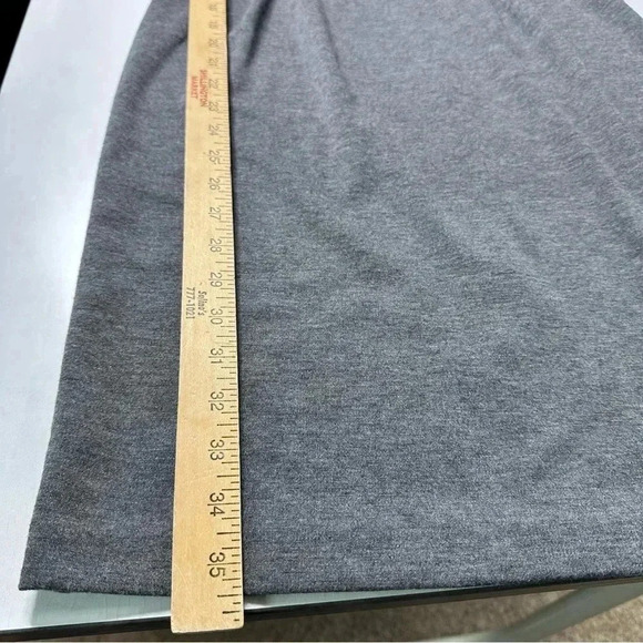 London Times Womens Shift Dress 10P Gray Ruffled Sleeveless Unlined Zip Closure - Picture 9 of 9